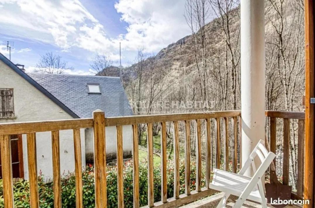 Appartement Familial Spacieux Et Lumineux บาแรฌ ภายนอก รูปภาพ